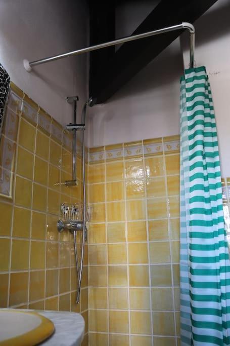 Private Apartment - The Lover'S Nest - Apt Privado Γρανάδα Εξωτερικό φωτογραφία